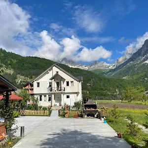  Guest house Bujtina Izet Selimaj Albania